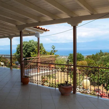 George's Panoramic View Ferienhaus Chrisokellaria