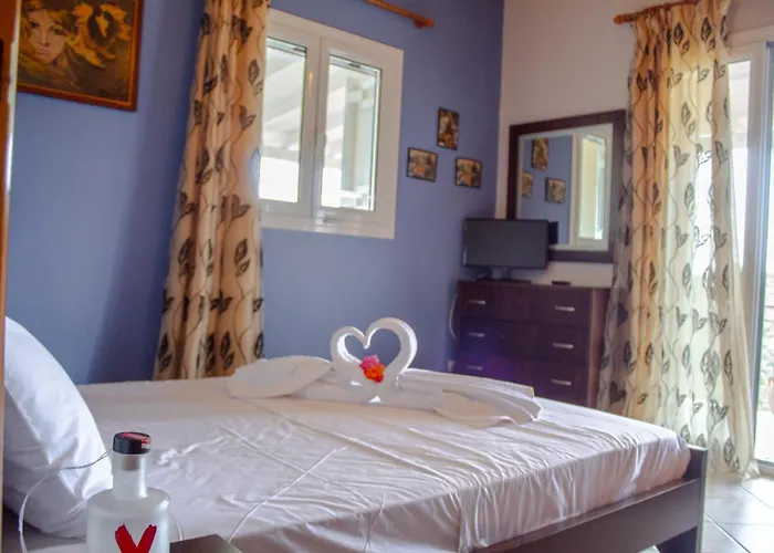 George's Panoramic View * Chrisokellaria